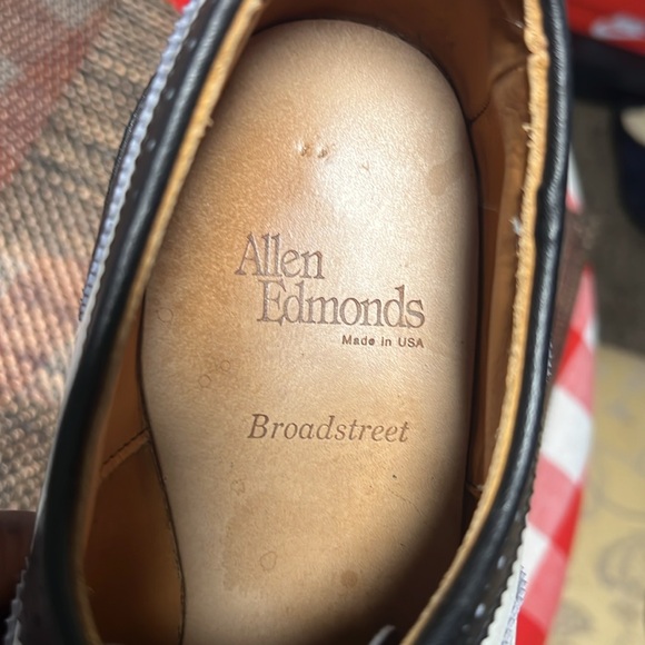 Allen Edmonds shoes - Picture 7 of 8